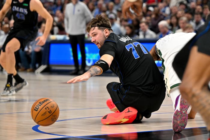 Luka Doncic Injures Ankle in Dallas Mavs’ Loss to Milwaukee Bucks: ‘I ...